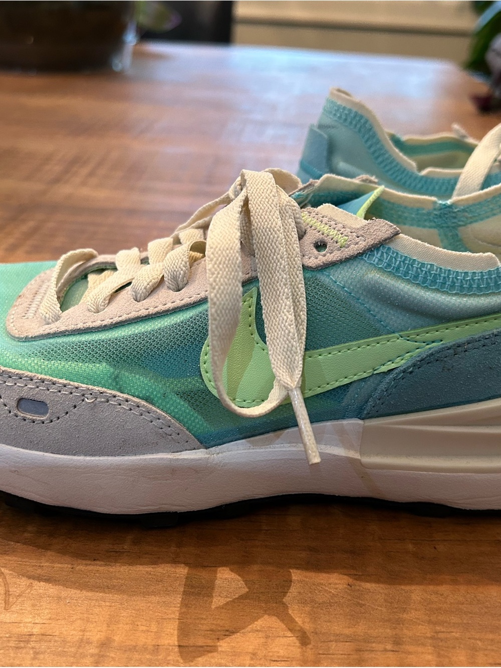 Nike Women's Turquoise and Lime Athletic Sneakers